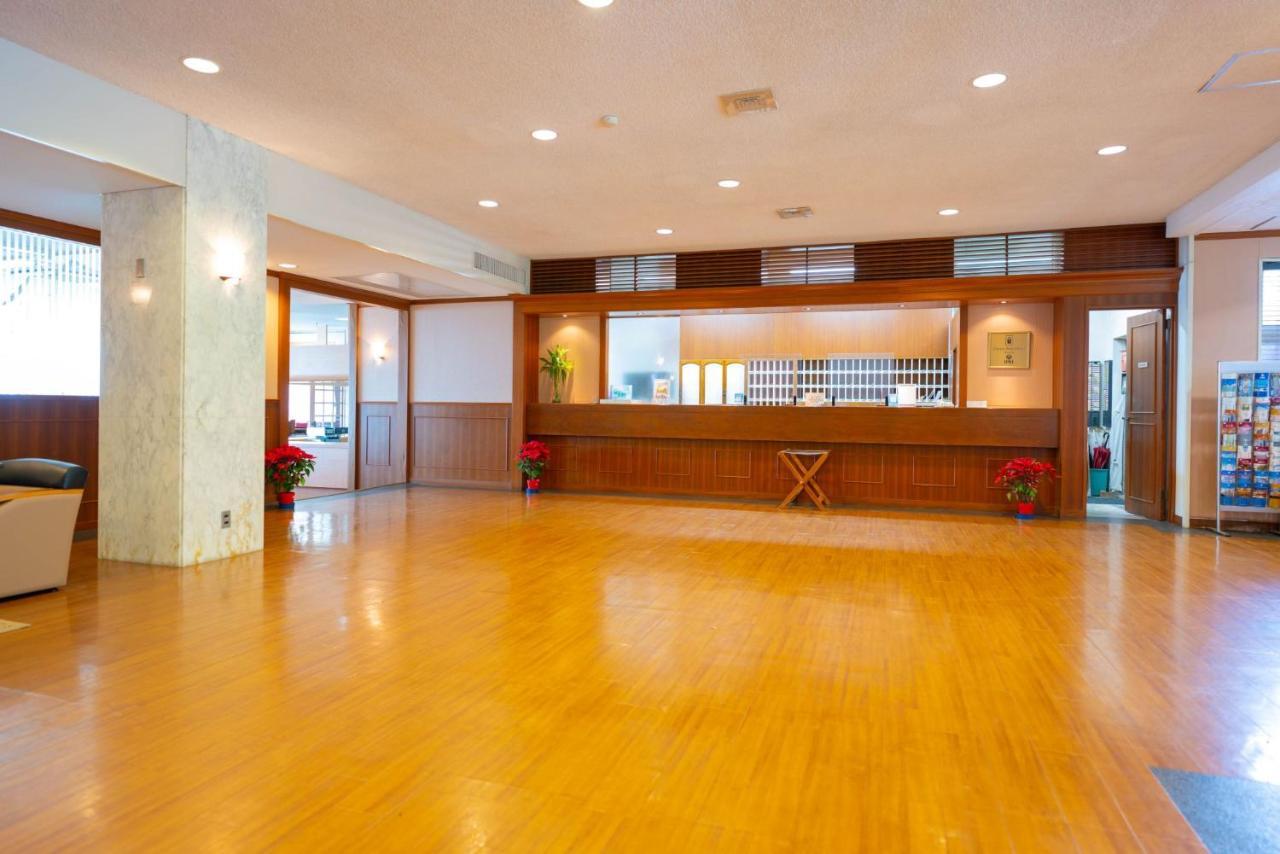 Motobu Green Park And Golf Course Exterior photo